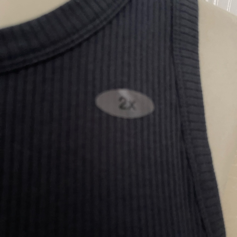Navy Ribbed Tank - Picture 4 of 4